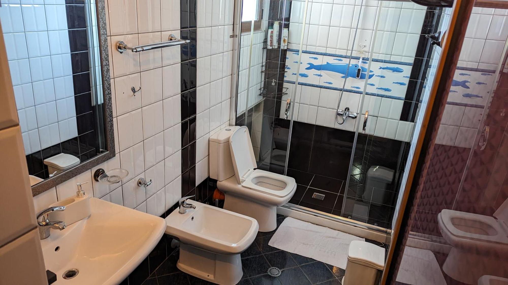 Venus - Cozy Apt With Terrace Влёра Экстерьер фото